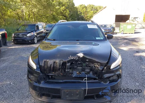 2018 Jeep Cherokee Latitude из США, поврежденный, VIN 1C4PJMCX4JD506193